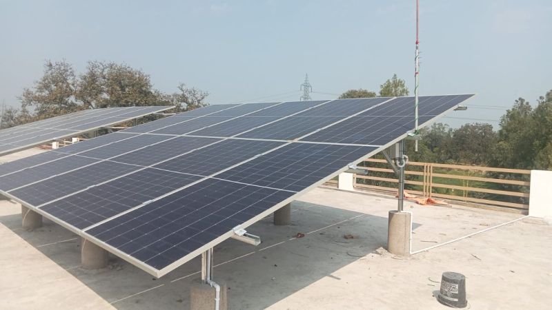 As part of Mirafra’s CSR initiatives, we are proud to have supported the installation of a 12 kW rooftop solar power plant at Gurukul Public School